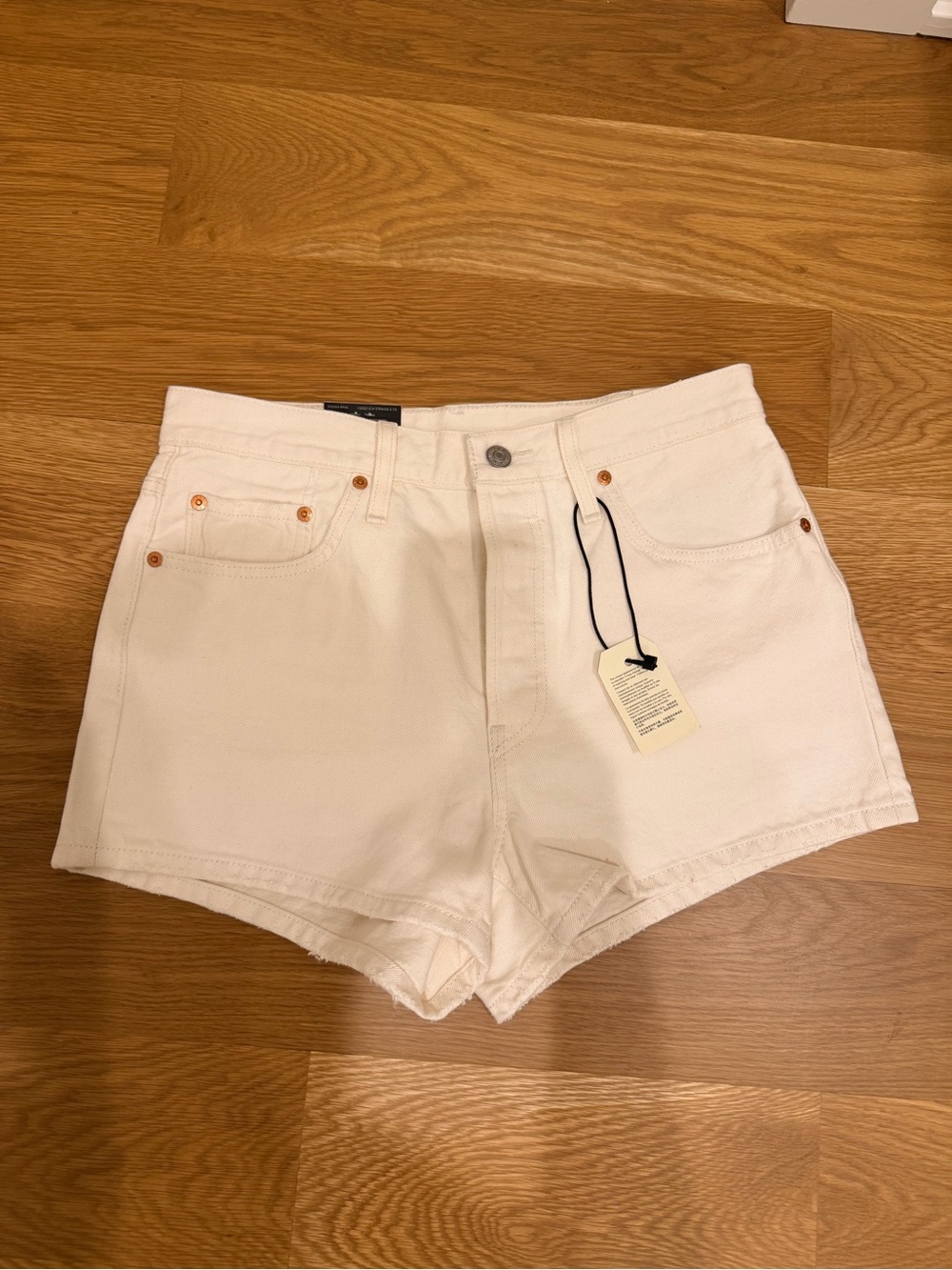 Levi's Cream High-Rise Denim Shorts